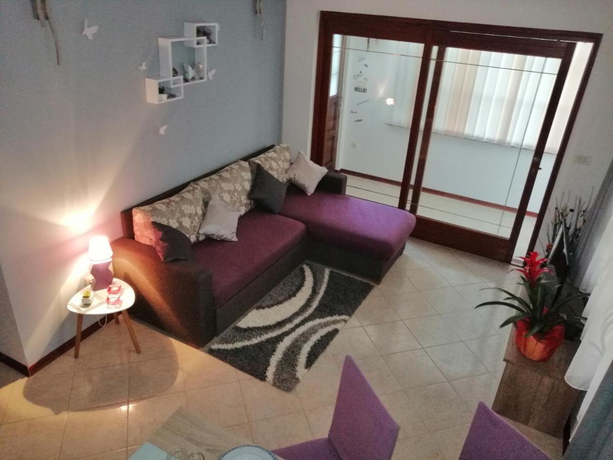T&D Apartmani พูลา ภายนอก รูปภาพ
